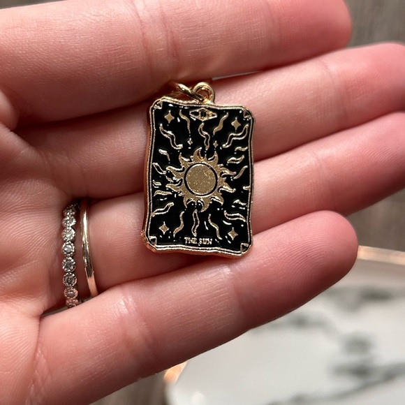 NWOT Tarot Card Keychain The Sun - Picture 4 of 4